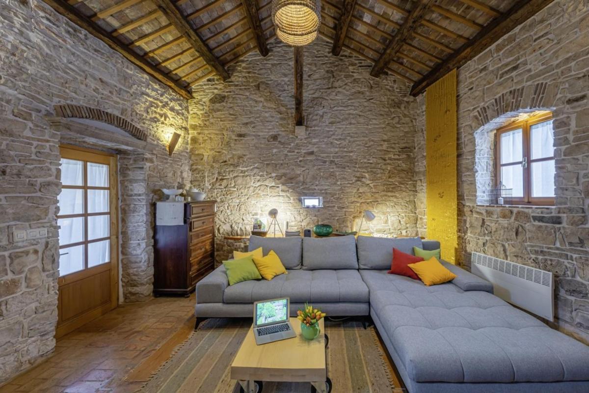 Una in Kranjčići - Haus für 5-6 Personen Svetvinčenat Exterior foto