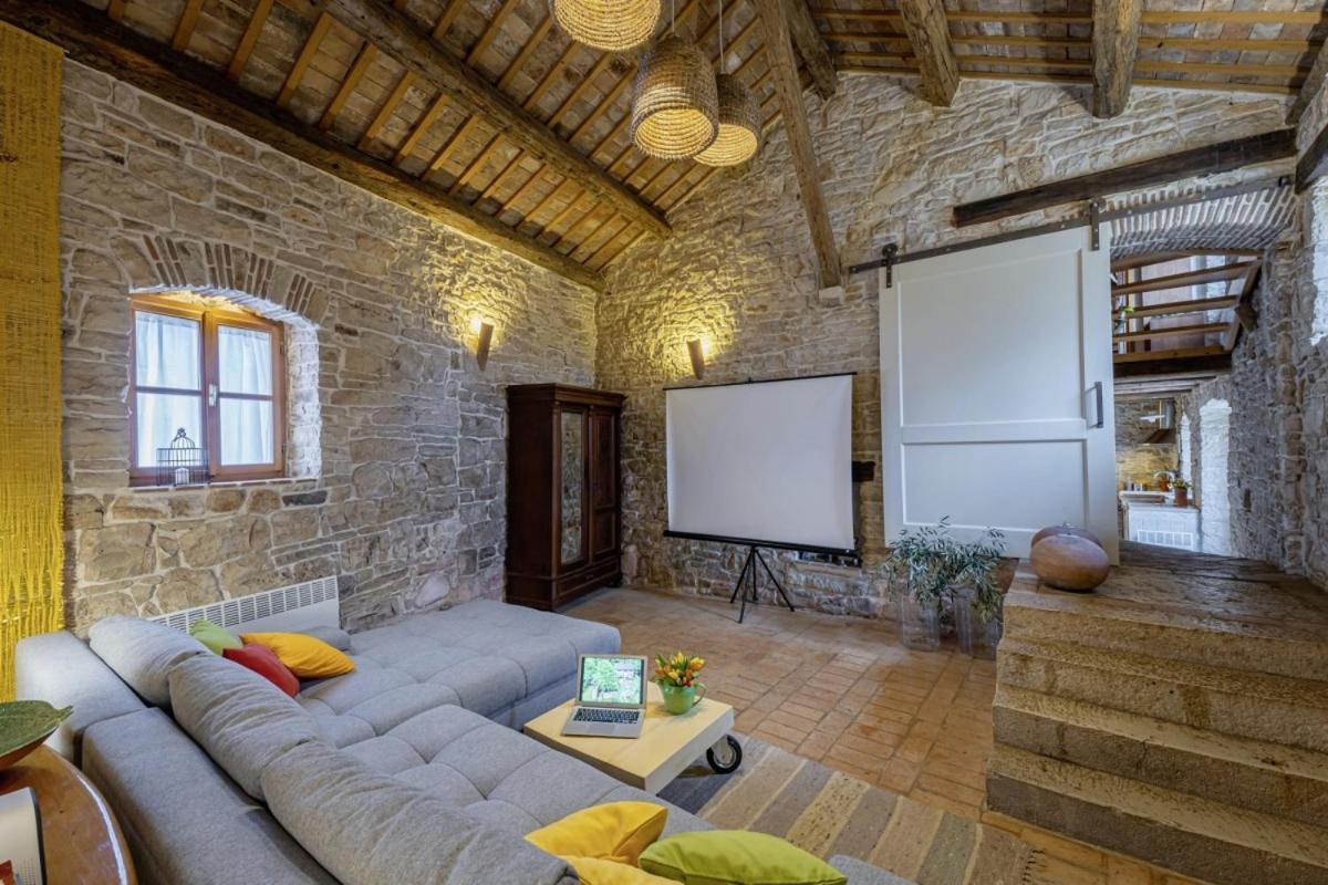 Una in Kranjčići - Haus für 5-6 Personen Svetvinčenat Exterior foto