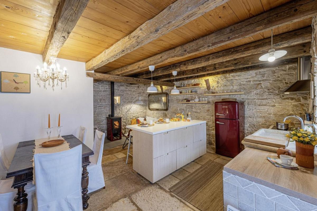 Una in Kranjčići - Haus für 5-6 Personen Svetvinčenat Exterior foto